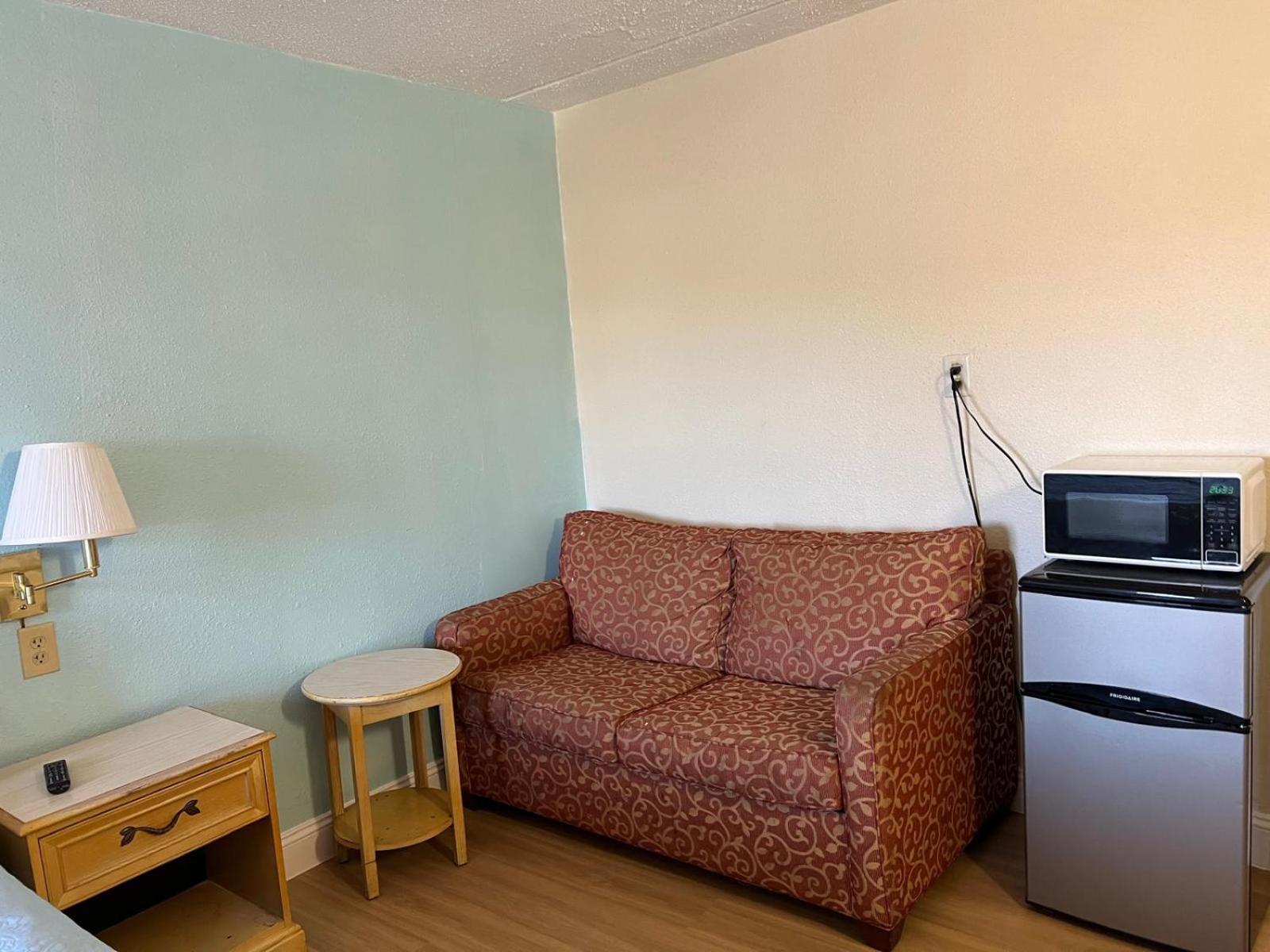 Quality Quarters Inn By Oyo Richmond Ky I-75 מראה חיצוני תמונה